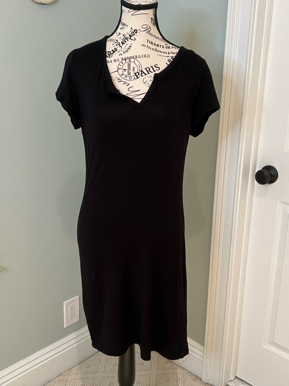 Antistar Black V Neck Dress | Size M | Stretchy | Preowned | Classic Everyday